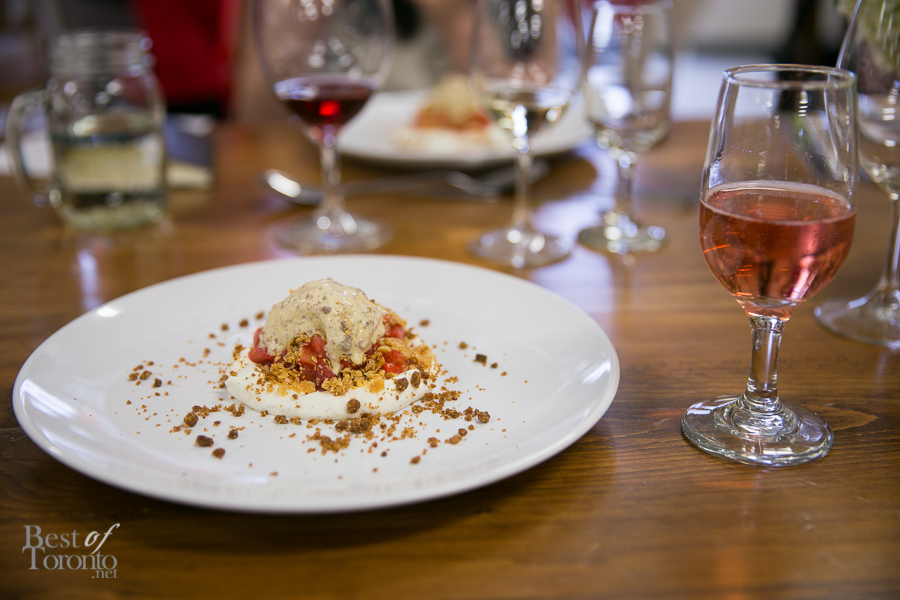 Strawberry Poached Rhubarb, Vanilla Cremeux & Pie Crust Crumble paired with Rosehall Run 2012