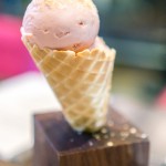Hubba Bubba Strawberry Ice Cream with Pop Rocks | Photo: John Tan