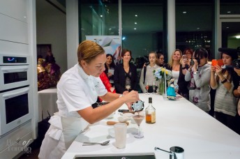Chef Nina Compton finishing the Cocoa Tea Martini