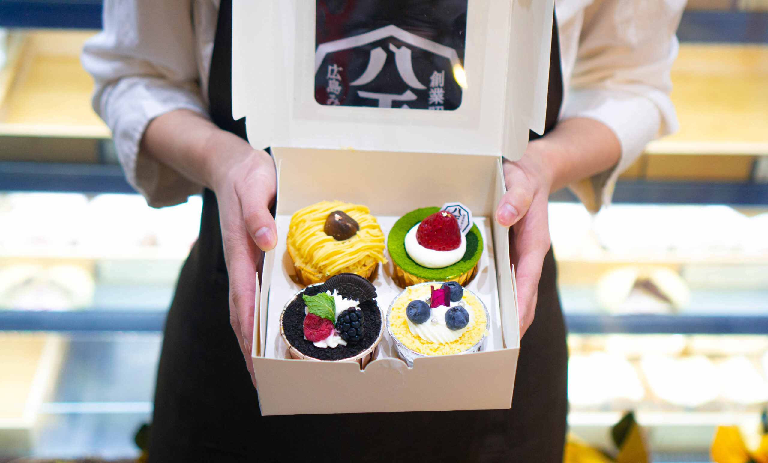 Hattendo Launches Limited Christmas Basque Cheesecake Set Best of